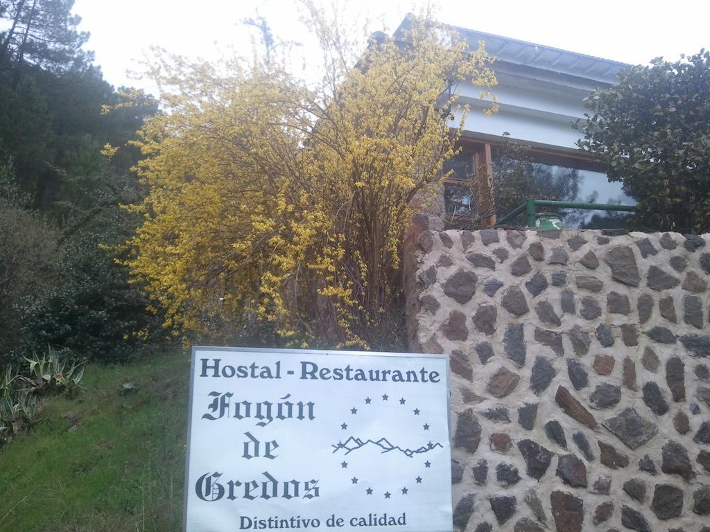 Hostal-Restaurante Fogon De Gredos Guisando Bagian luar foto