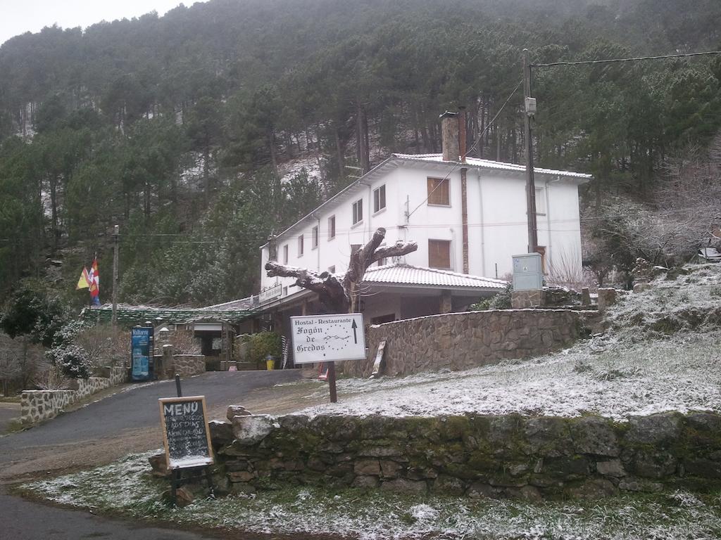 Hostal-Restaurante Fogon De Gredos Guisando Bagian luar foto